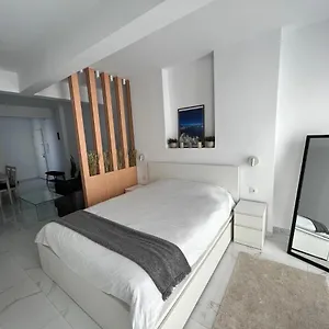 Διαμέρισμα Modern 1-bedroom In The Center, Θεσσαλονίκη